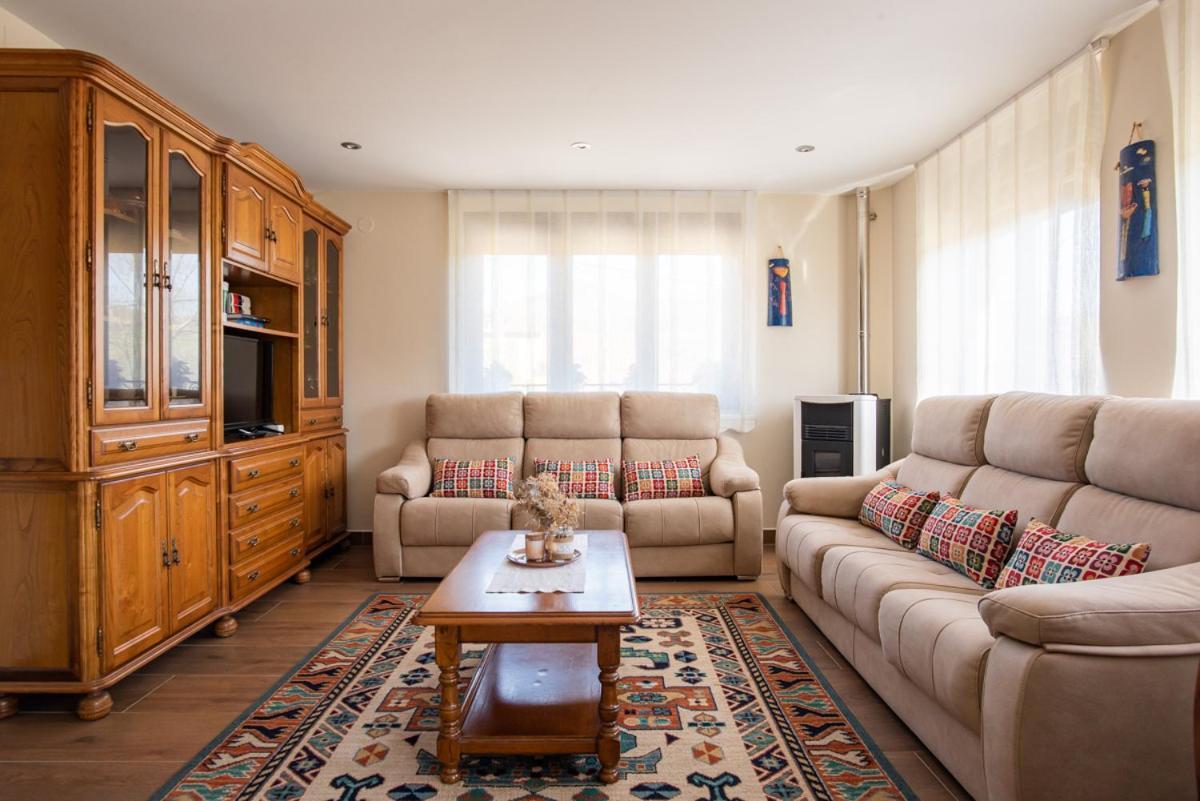 Apartamentos La Cortina Onís Buitenkant foto